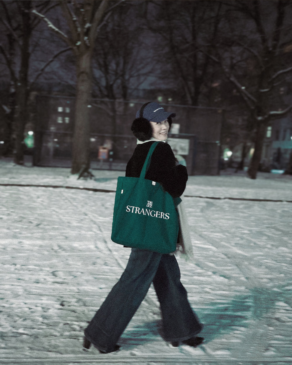 《我们不是陌生人》We Are All Strangers: Bag - Green